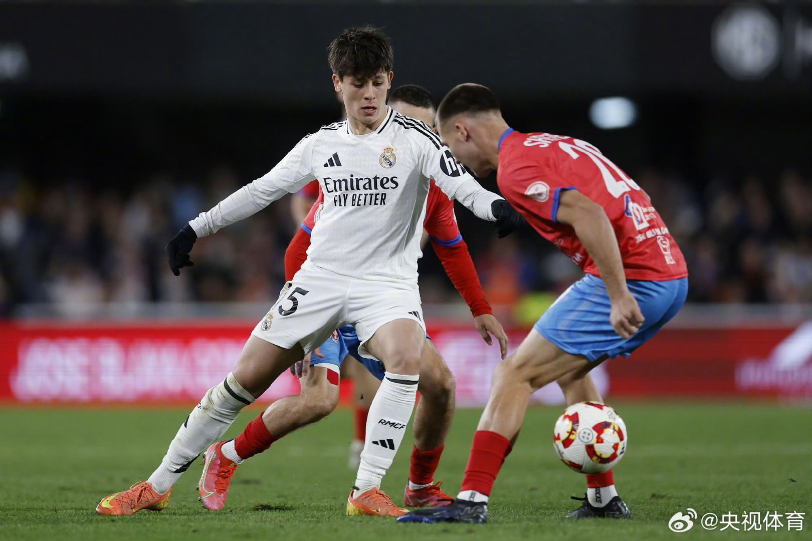 关于内马尔关键节点关键助攻，皇家马德里带队取胜！的信息爱游戏体育手机版下载