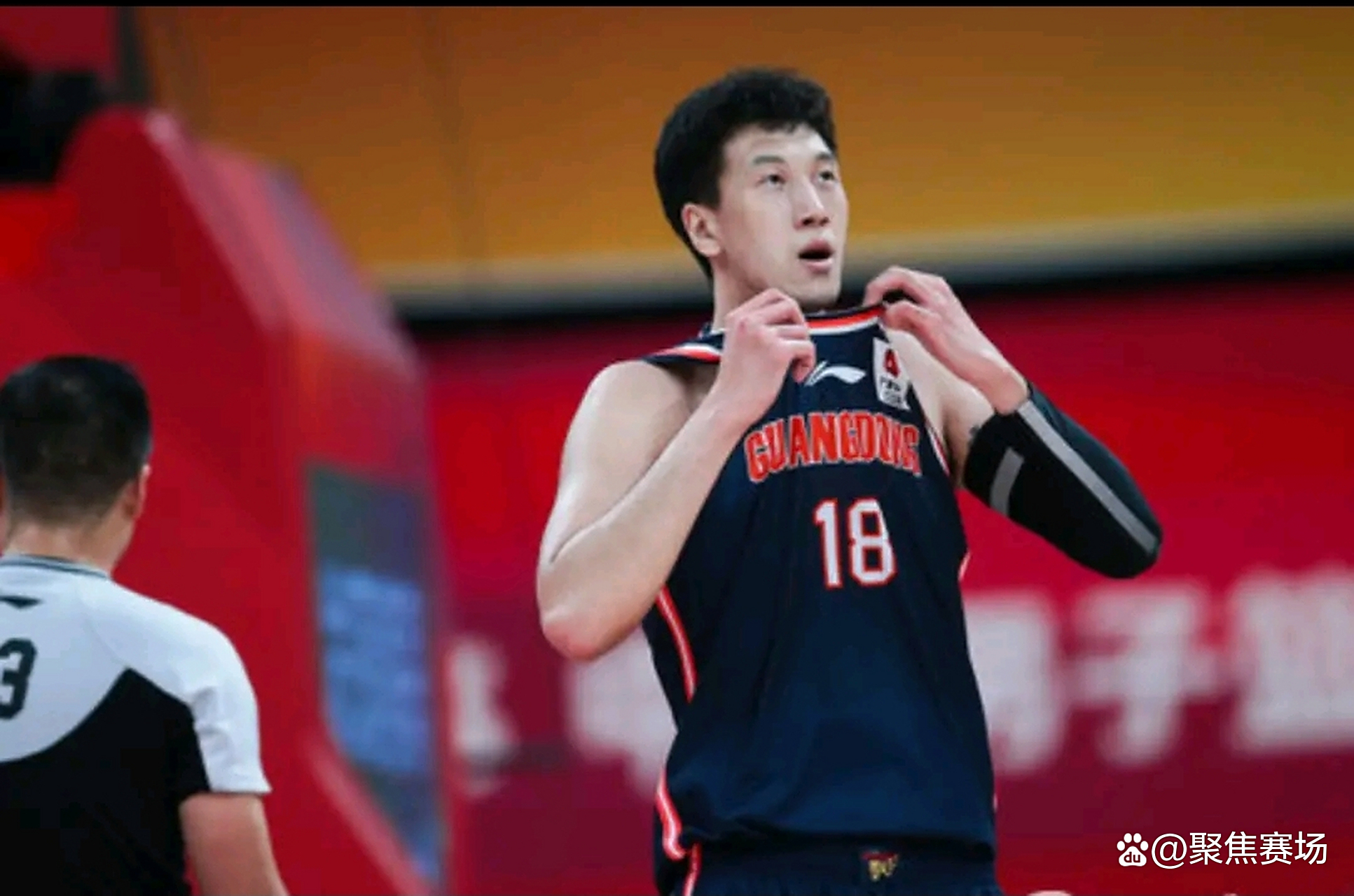 赛地聚焦：CBA常规赛加时末段热度飙升；菲尼克斯太阳远射贴柱；话题不断；赛季目标并未改变的简单介绍