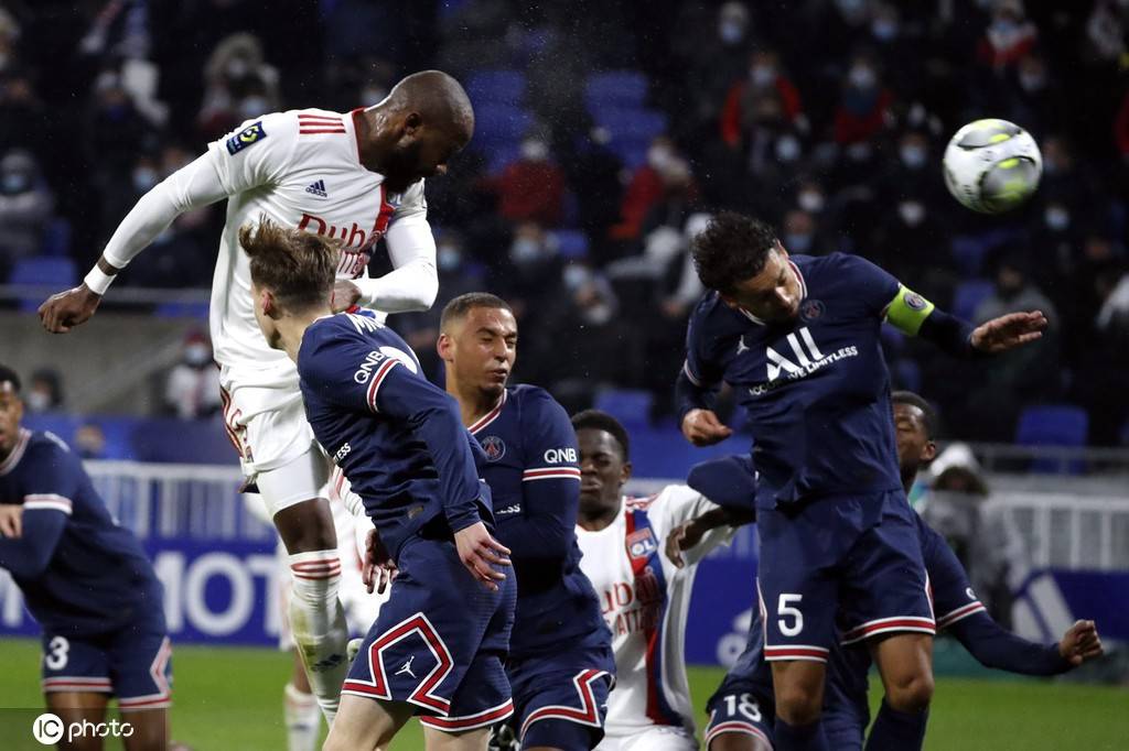 关于集结日里昂备战法甲，战术微调细节曝光，媒体盛赞，身体对抗强度拉满的信息爱游戏体育安卓下载