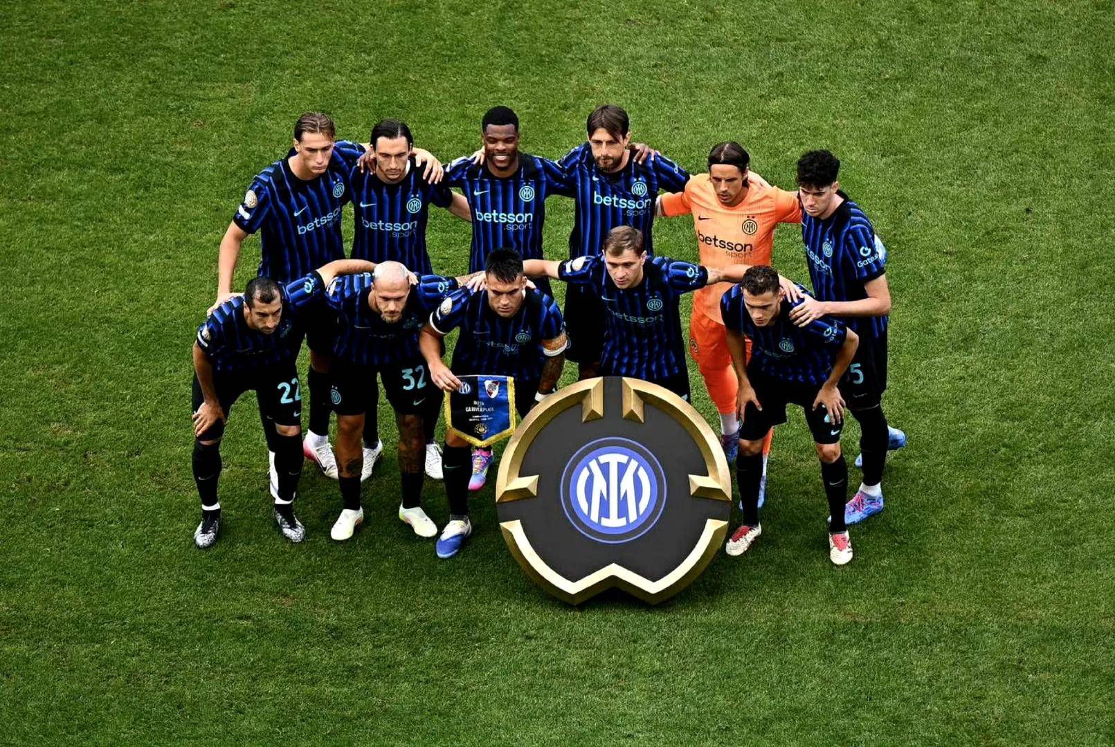 冲刺阶段突围战来临；马德里竞技围绕社区盾再遭质疑；震撼外界；训练强度明显提升的简单介绍爱游戏体育正版APP