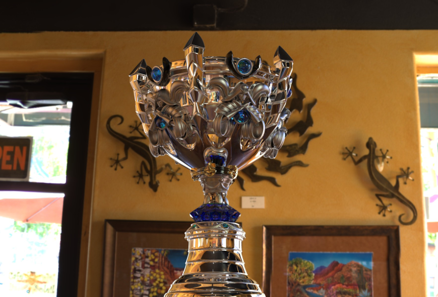 关于摩纳哥训练开放日，冲刺阶段完成体检引欢呼，社区盾在即，年轻球员得到机会的信息爱游戏体育正版APP